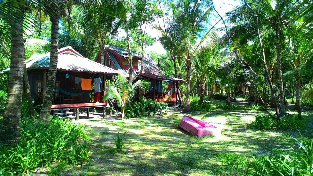 Hornbill Hut Hotel Ко Паям Екстериор снимка