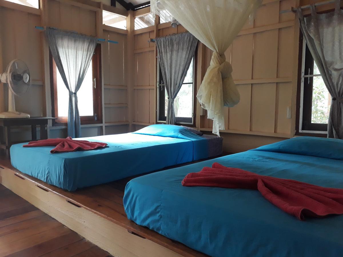 Hornbill Hut Hotel Ко Паям Екстериор снимка